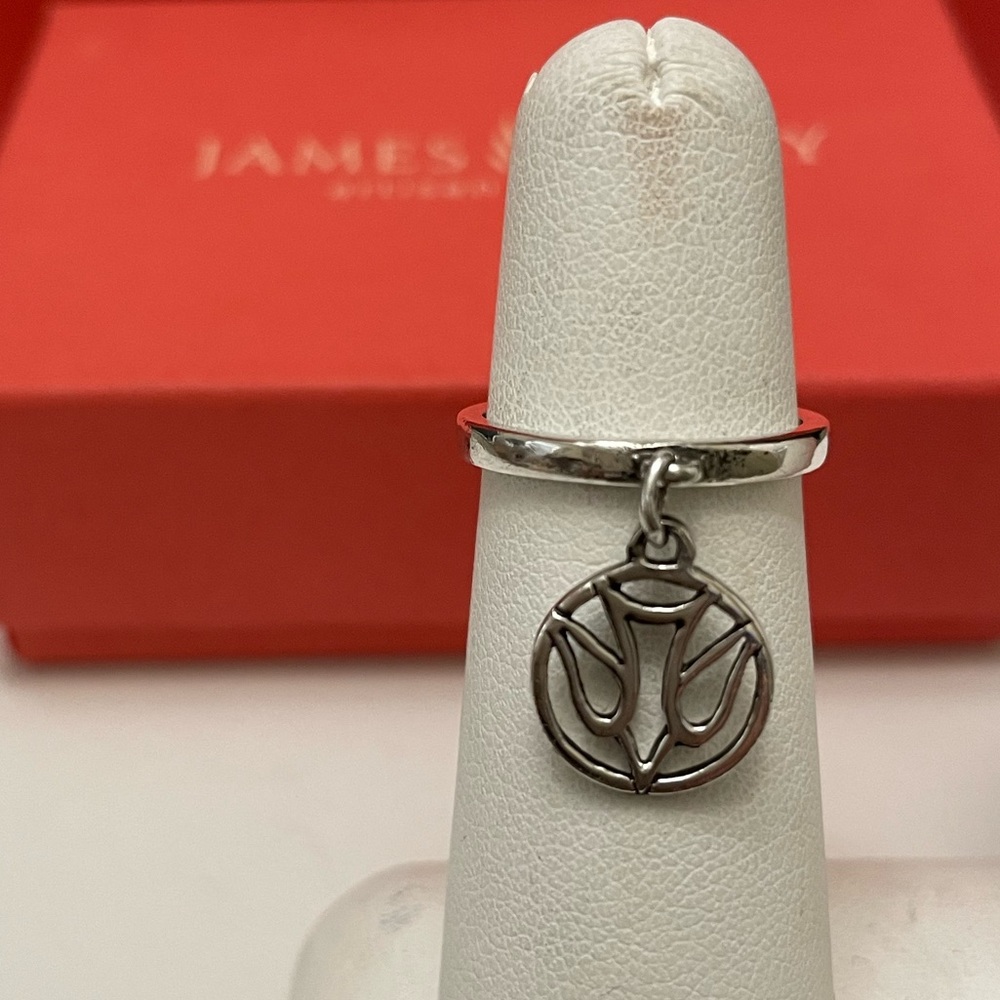 Retired James Avery Dove Dangle Ring